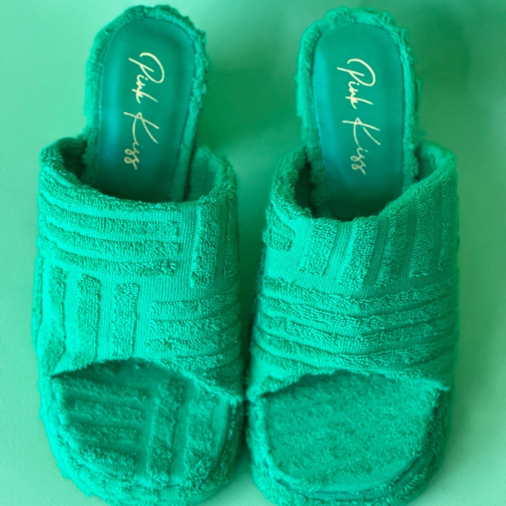 Terry Cloth Dolls Kill Green Heels 💚 - Picture 2 of 5